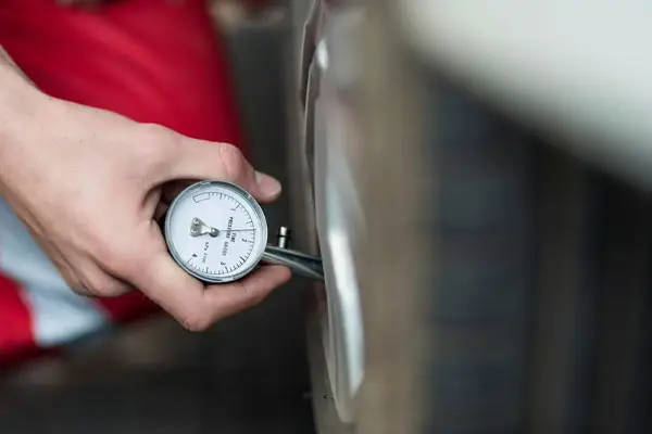 Tyre pressure check